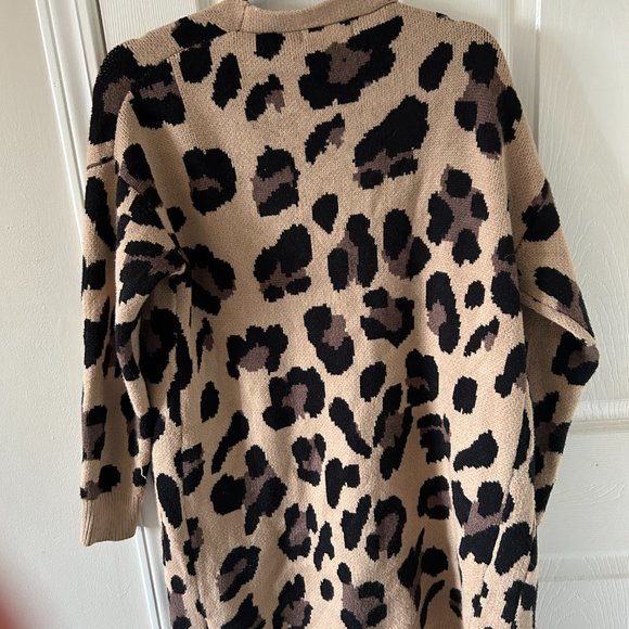 Papillon  Leopard Luxe Cardigan - Picture 4 of 4